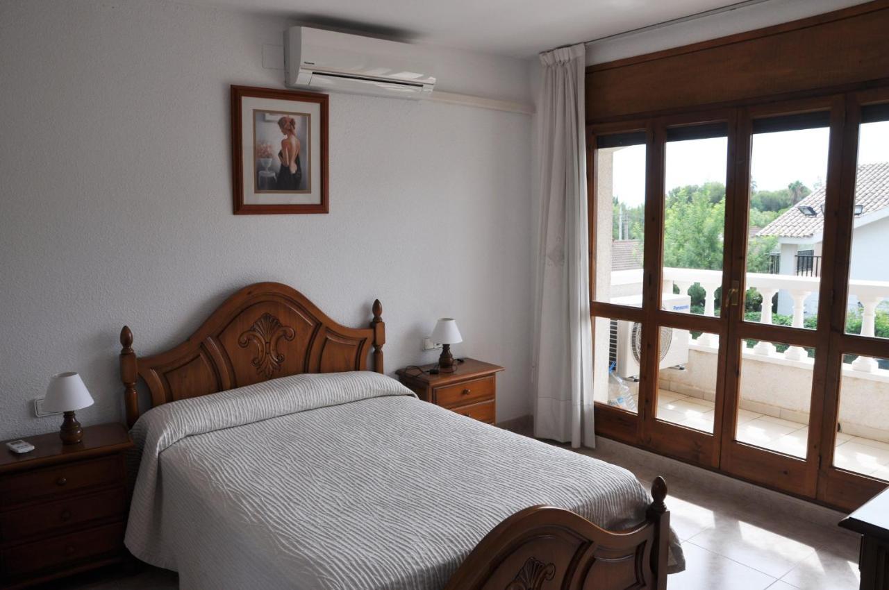 Tenis Roda De Bara Dış mekan fotoğraf