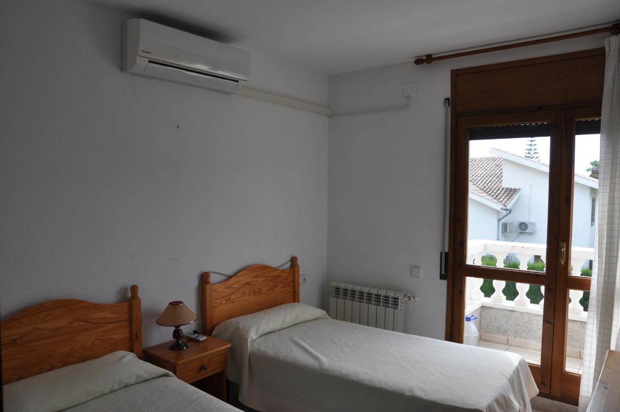 Tenis Roda De Bara Dış mekan fotoğraf
