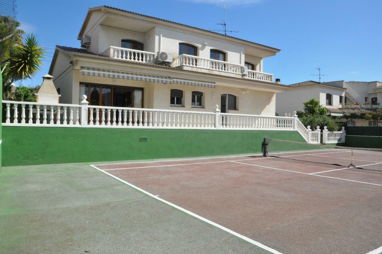Tenis Roda De Bara Dış mekan fotoğraf